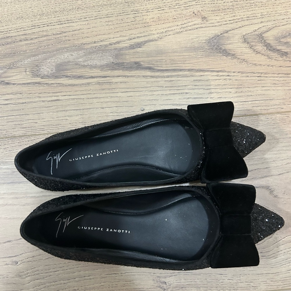 Authentic Giuseppe Zanotti Black Glitter Flats